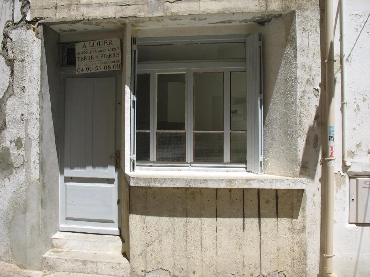 Cueva Lägenhet Arles Exteriör bild